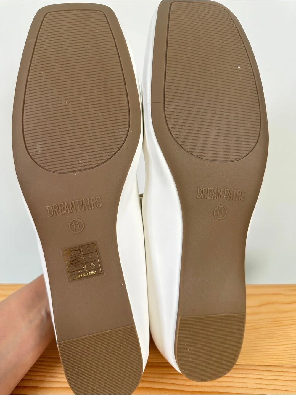 Dream Pairs Cross-Strap Ballet Flats Off White Minimalist Slip-On Shoes Size 11 - Picture 5 of 9